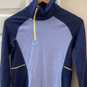 Mons Royale women’s wool blend pullover. S